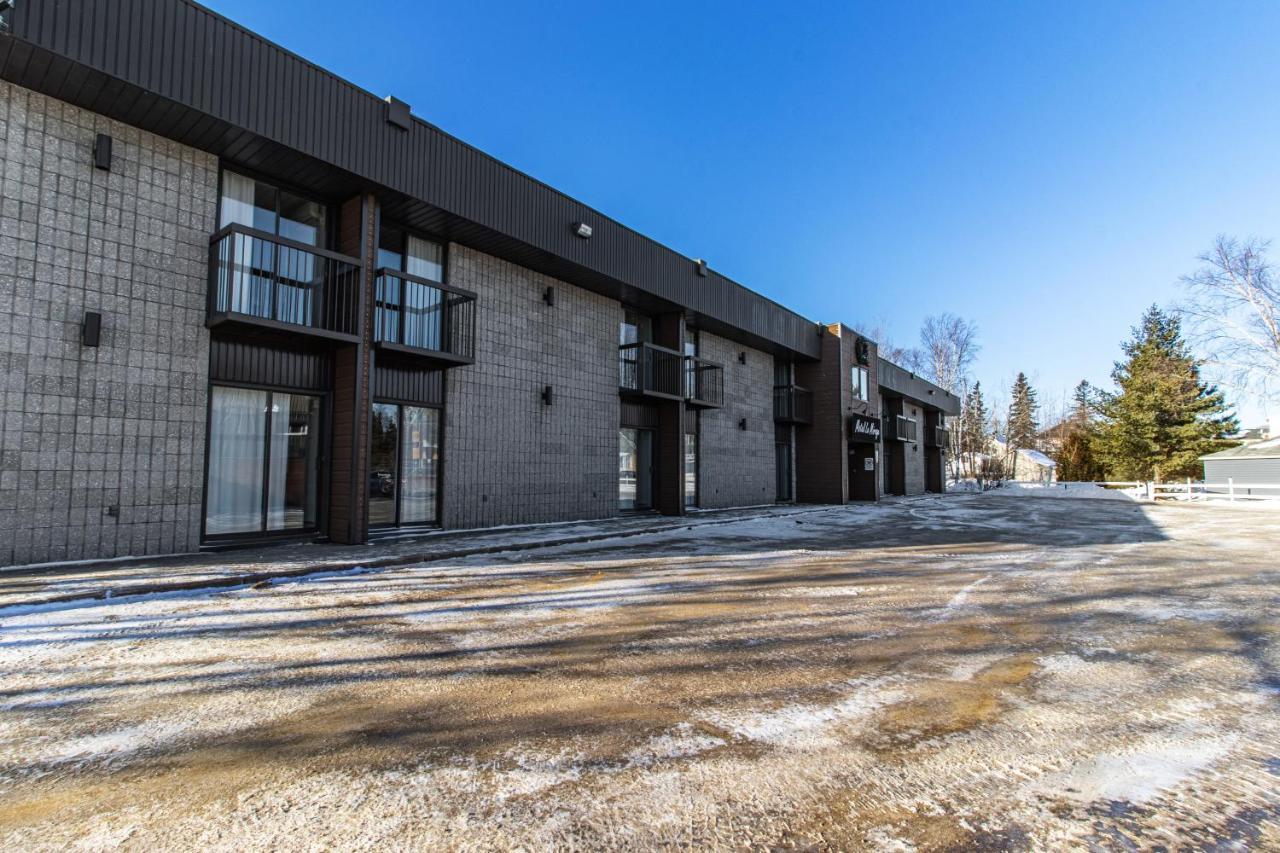 Clarion Pointe La Malbaie Hotel Exterior photo